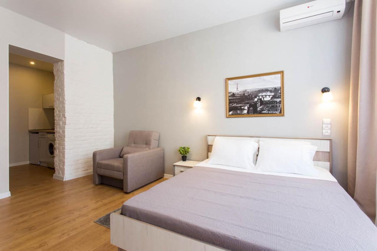 Cozy Apartment Beside Metro Yaroslava Mudroho, Universytet - Chernyshevska Str 95-6 Κχαρκίβ Εξωτερικό φωτογραφία